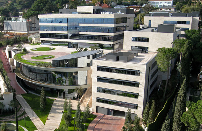 New campus of IESE in Barcelona and advances in the patents for the CIMA