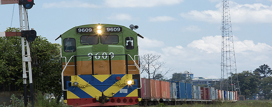 Freight transport between Nairobi and Mombasa