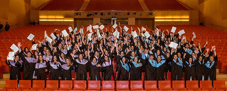 144 students from Education and Psychology celebrate the beginning of a new stage in their careers