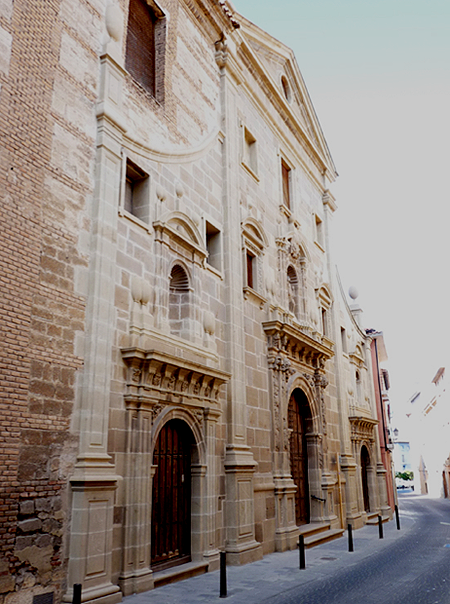 Façade of the convent of Santo Domingo de Tudela