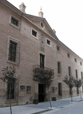 Façade of the foundational building of the Real Casa de Misericordia, today transformed into a hotel.