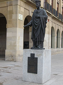 Monument to Charles III the Noble