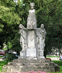 Monument to Francisco Navarro Villoslada