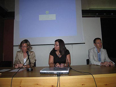 From left to right: Ms. Asunción Domeño, Ms. Mercedes Pérez Lizar and Mr. José Javier Azanza.