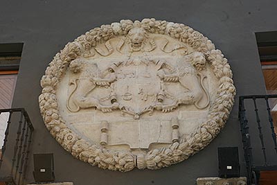 Estella. Palace of the Eguía family. 16th century. Detail of the coat of arms