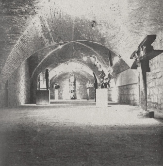 exhibition by Néstor Basterretxea in the Mixed Pavilion of the Citadel, 1973.