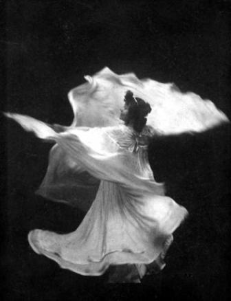 Loie Fuller, Serpentine Dance