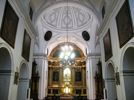 Church of the Discalced Carmelites. Interior 