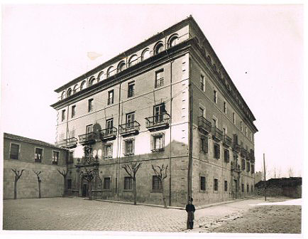 Episcopal Palace of Pamplona. General view
