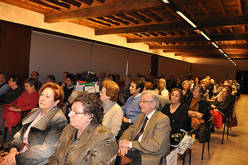 Professor Enrique Valdivieso's lecturewas held at the Palacio del Condestable in Pamplona.