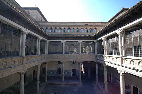 Palace of Don Pedro Martínez de Luna