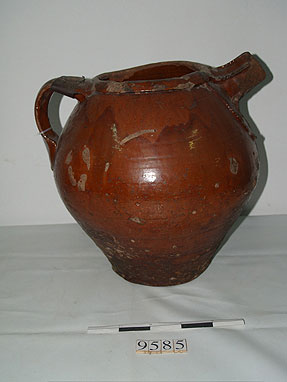 Pedarra or Pyrenean pitcher from Lumbier
