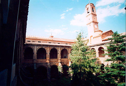 View of the lower cloister and upper cloister