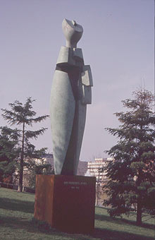 Monument to Saint Francis Xavier