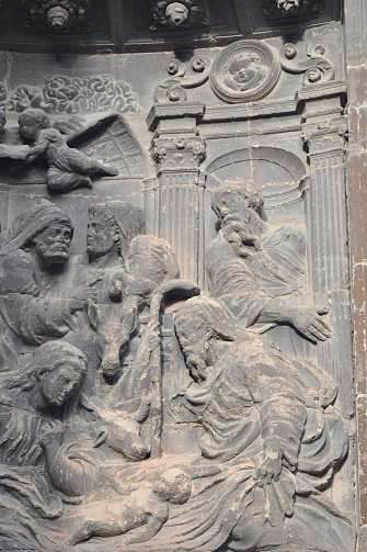 Renaissance façade of the church of Santa María de Viana. Detail of the Nativity of Jesus