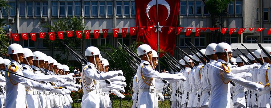 Parade of members of the Turkish Naval Force [Nérostrateur].