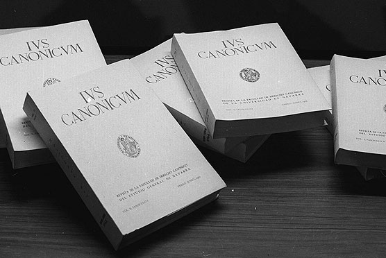 First issue of 'Ius Canonicum'.
