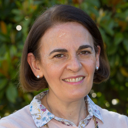 Prof. Isabel León